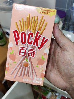 极致口感！蜜桃味 POcky 一吃就上瘾!