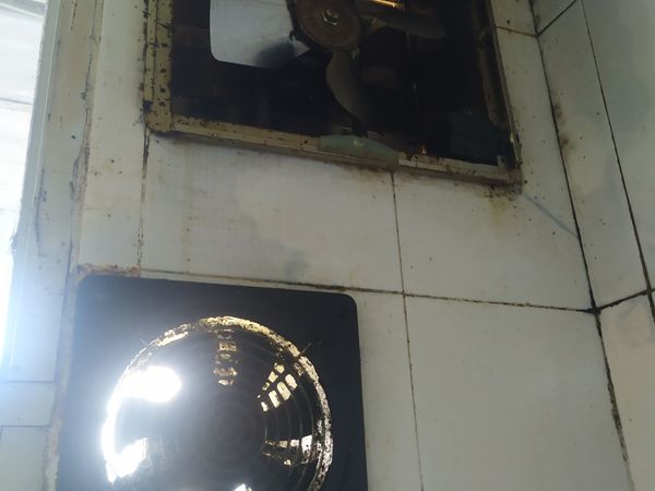 主力排气扇不给力，那就安排个小的帮忙排气