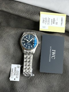 V7生鲜推荐：IWC万国表飞行员系列IW328204