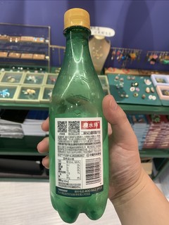 不只有酱香拿铁，还有二锅头汽水