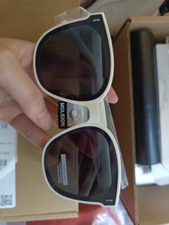 星光镜，陌森眼镜为你带来最新同款太阳镜！