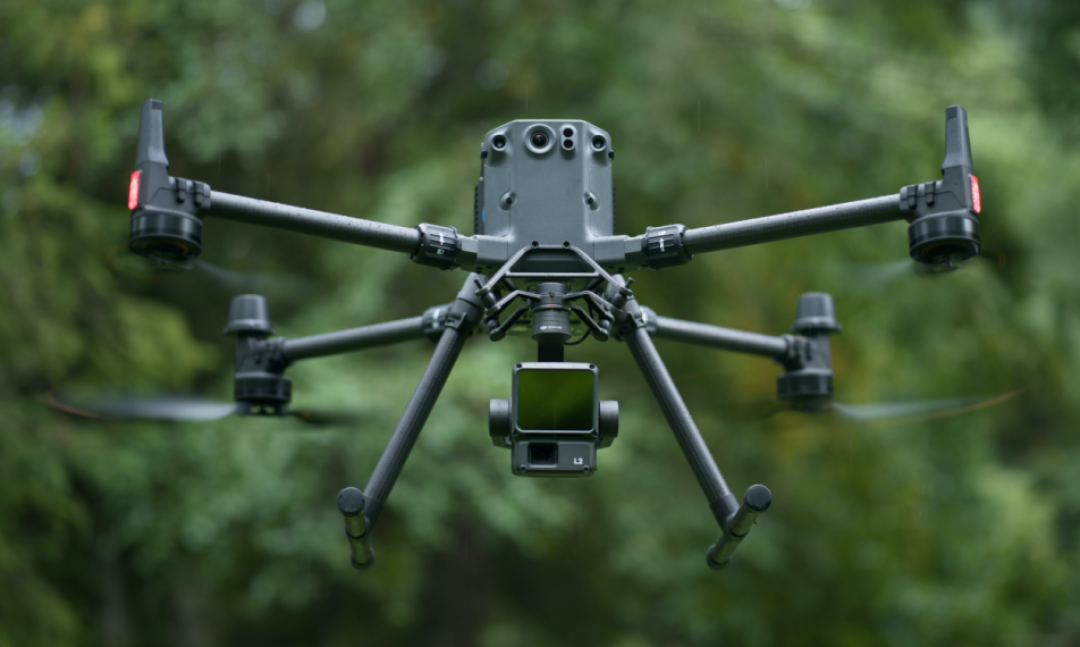 新一代平民化航测工具:大疆发布 "禅思l2" 激光雷达负载无人机