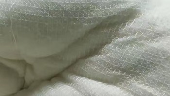 优质新疆长绒棉棉被芯：蓬松保暖，轻质舒适，为您的睡眠保驾护航