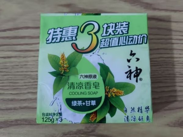 六神绿茶甘草香皂