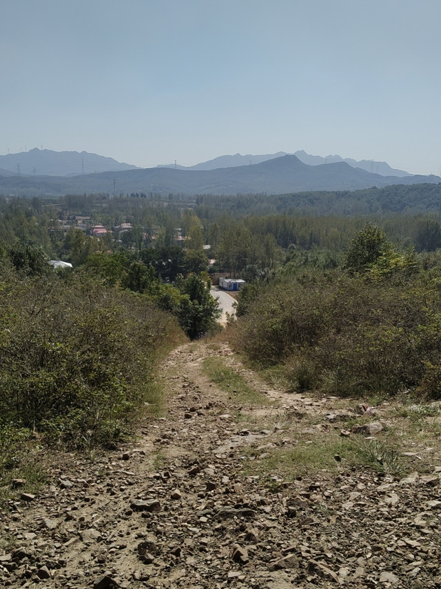 摩友出去玩儿，最怕听到骑KTM的摩友说：我知道一条近路