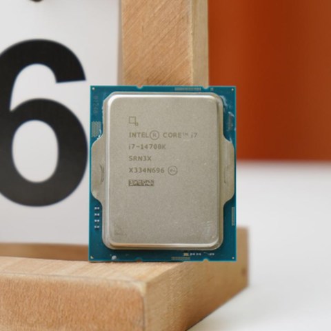 Intel 14代酷睿处理器首测：又回到挤牙膏的时代？