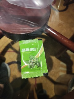 红配绿臭狗屎