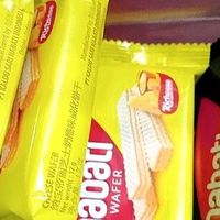 丽芝士威化饼干