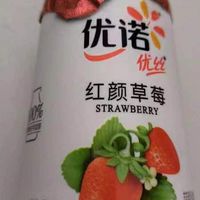 优诺（yoplait）优丝草莓果粒酸奶营养丰富