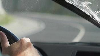 固特异朗净雨刷器：让行车更清晰、更持久！