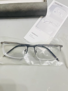 高性价比商务框，让你的眼镜更舒适和高品质 - 镜帅商务镜片