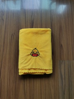 小黄鸭儿童浴巾：柔软舒适、不怕宝宝着凉