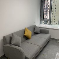 我要给大家介绍的是一款让你的生活瞬间升级的沙发——源氏木语的布艺沙发！