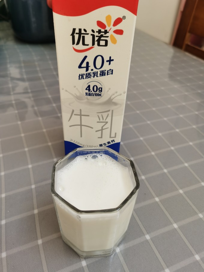 优诺低温牛奶