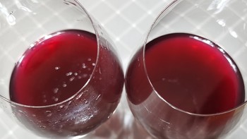 饮品专栏 篇七十八：一杯野生葡萄酒，让你沉醉在自然的美味中!