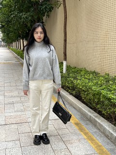 冬季穿搭 ootd:这条裤子让你的身形变得更修长！