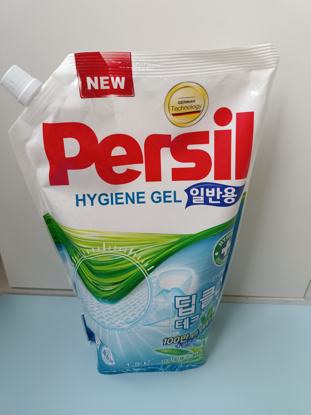 超级留香的，香氛洗衣液