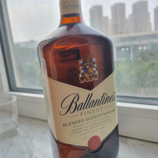 百龄坛（Ballantine’s）特醇 