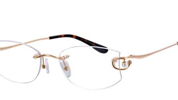 18K金黄金珠宝眼镜：时尚与珍贵的完美交织