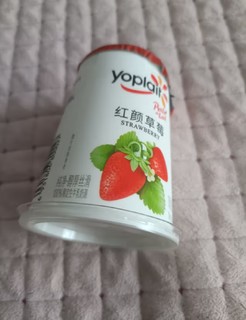 优诺红颜草莓酸奶