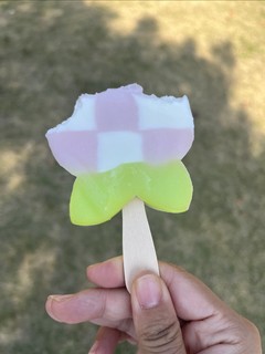 甜饮品｜伊利兵工厂炫白桃冰淇淋🍦