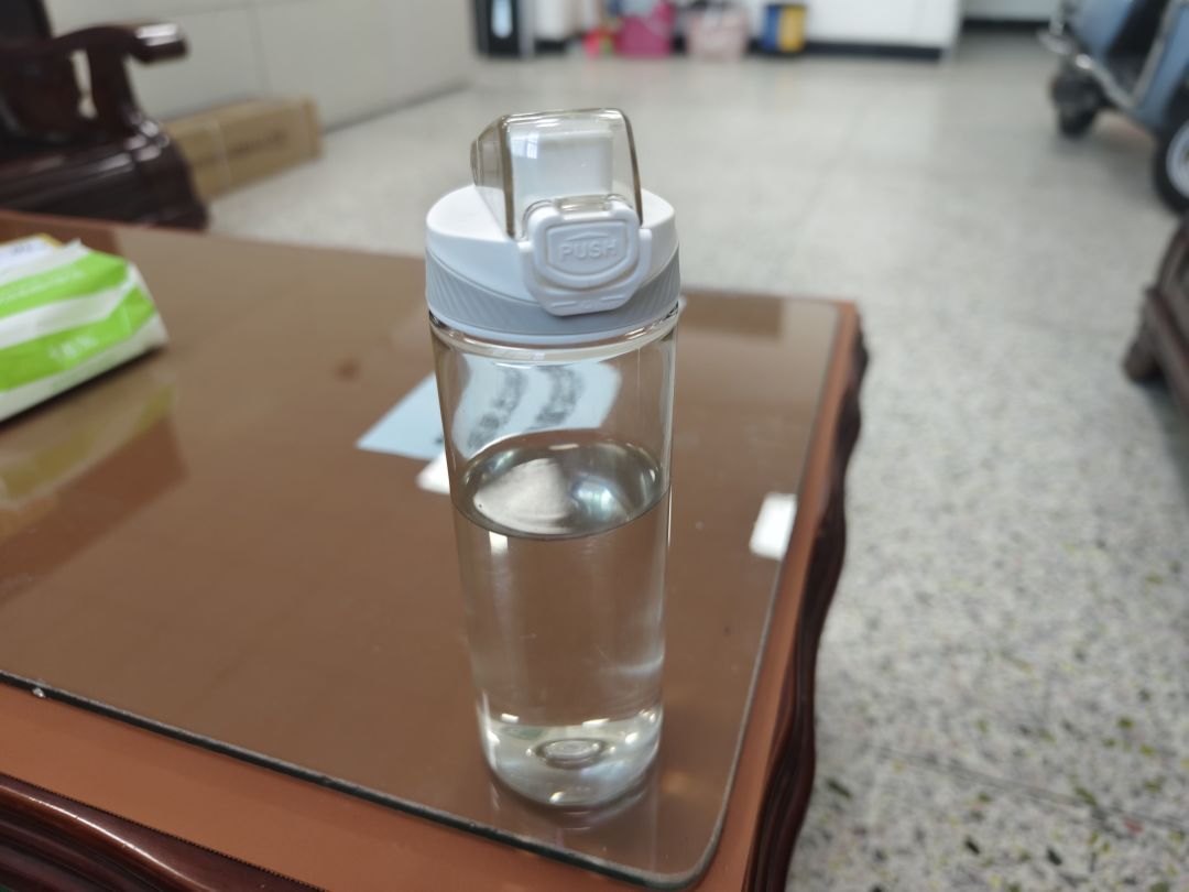 小米有品9.9购买的tritan运动水杯