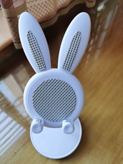 1分钱买到的兔兔手机支架，质量还不错呢