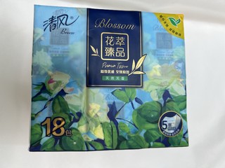 清风手帕纸的花萃臻品5层6张，4毛一包，如何