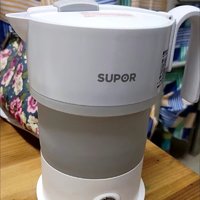 苏泊尔（SUPOR）电热水壶0.6L便携式烧水壶食品级硅胶折叠电水壶 出差旅行开水壶 SW-06J007