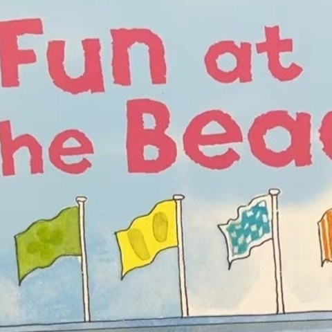 英语启蒙故事《Fun at the Beach》