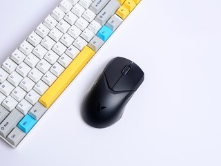 便宜又好用，这款鼠标让你的电脑操作更加流畅！