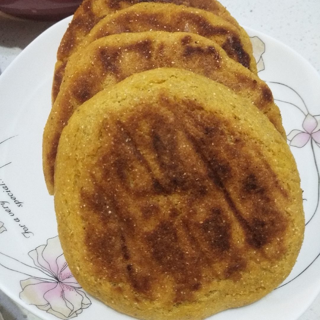 玉米饼,做法简单又好吃,针不戳!