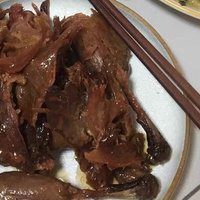 知味观杭州酱鸭，一款充满江南韵味的卤味熟食