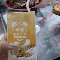 蒙牛早餐奶麦香味利乐包整箱250ml*16盒——营养满满的一天从早餐开