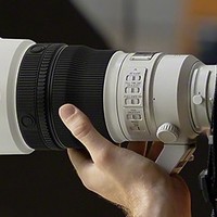 索尼 同步发布 A9 III 与 FE 300mm F2.8 GM OSS，世界首款搭载全域快门的全画幅无反相机！