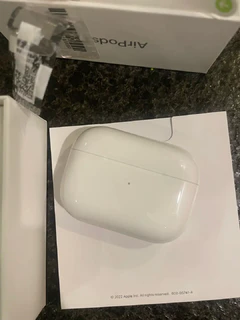 苹果 AirPods Pro（第二代）主动降噪耳机