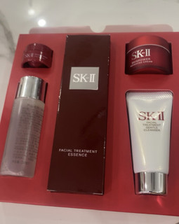 ￼￼SK-II神仙水75ml精华液sk2晶透礼盒护肤品套装化妆品skii生日礼物女￼￼