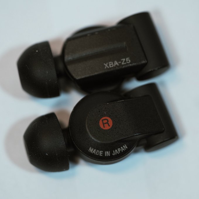 索尼xba-z5耳机怎么样 过气的旗舰还是旗舰_什么值得买