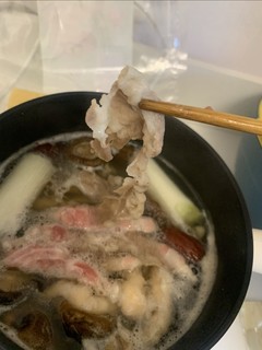 东来顺 羔羊原切羊肉卷 300g/袋 食用体验！