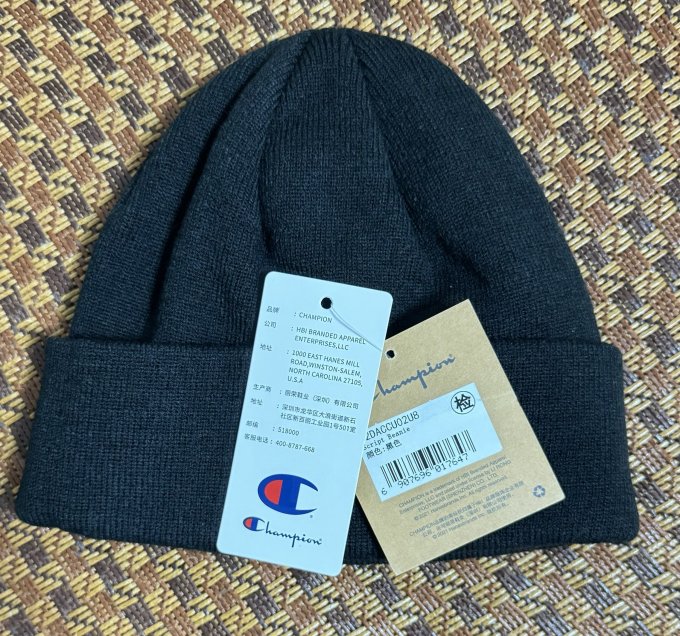 champion帽子怎么样 天冷了,买个champion针织瓜皮帽戴上御御寒!