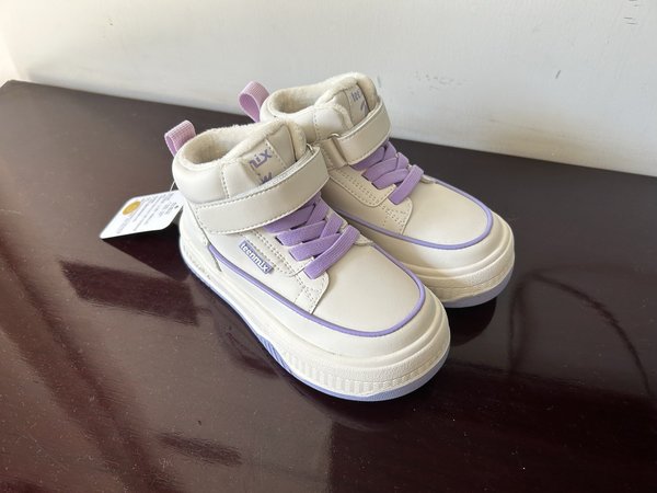 说冷就冷，娃的保暖装备要配齐