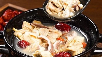 猪肚鸡火锅风味美食预制菜——秋日的美味盛宴
