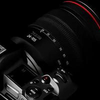 人生中第一款专业相机怎么选？有必要一步到位吗？