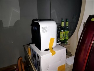 小米 Redmi投影仪1080P家用办公智能家庭影院客厅卧室小型便携高清投影机￼￼