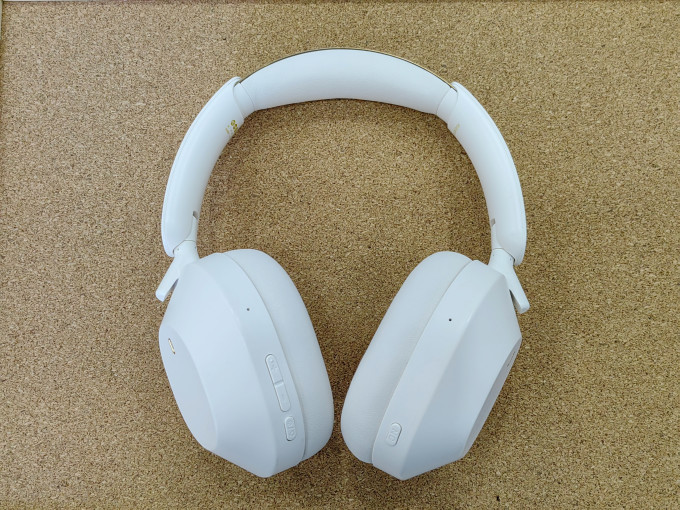 不输大牌耳机精致外观绝妙音质深层降噪超低延迟300多块钱的ikfsolo