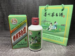 冬日里来一杯酱香浓郁的节气酒，不喝摆柜也是暖暖的