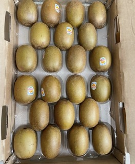 佳沛（zespri）新西兰阳光金奇异果巨大果22个原箱装单果重约141-174g 生鲜水果