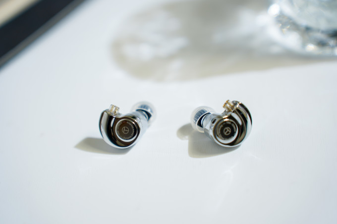 百元可换线耳机trn海螺音质出众物超所值