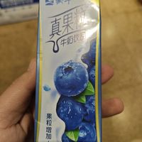 蒙牛真果粒蓝莓果粒酸奶