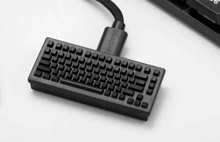 Keychron 渴创发布 M3 Mini 4K 镁合金三模无线鼠标，用料设计独特、低延迟无线